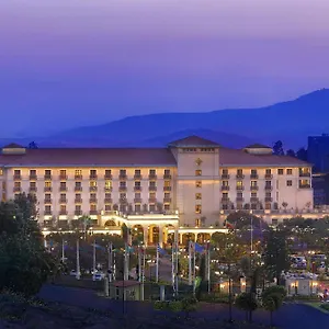 Sheraton Addis, A Luxury Collection Hotel, 5* Addis Abeba